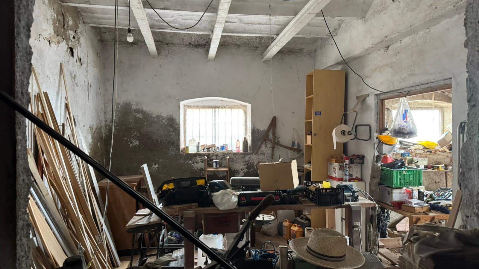 3 slaapkamer Halfvrijstaande villa te koop in Murtas - € 69.900 (Ref: 9877575)