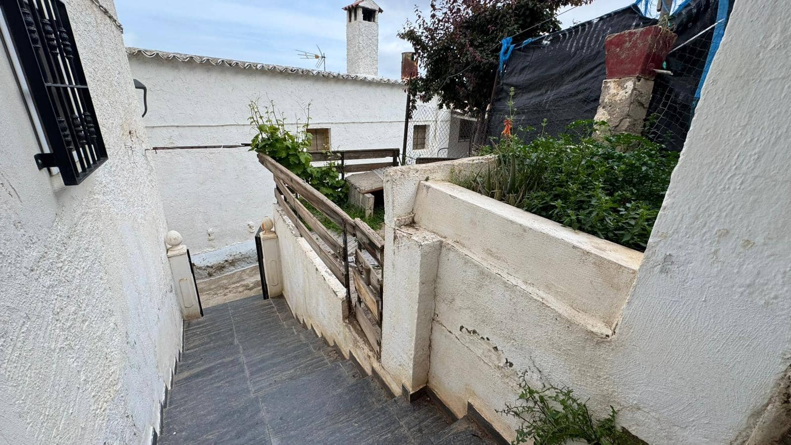 3 slaapkamer Halfvrijstaande villa te koop in Murtas - € 69.900 (Ref: 9877575)