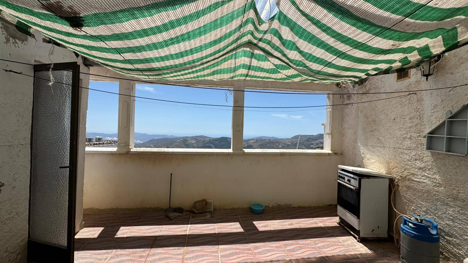 3 slaapkamer Halfvrijstaande villa te koop in Murtas - € 69.900 (Ref: 9877575)