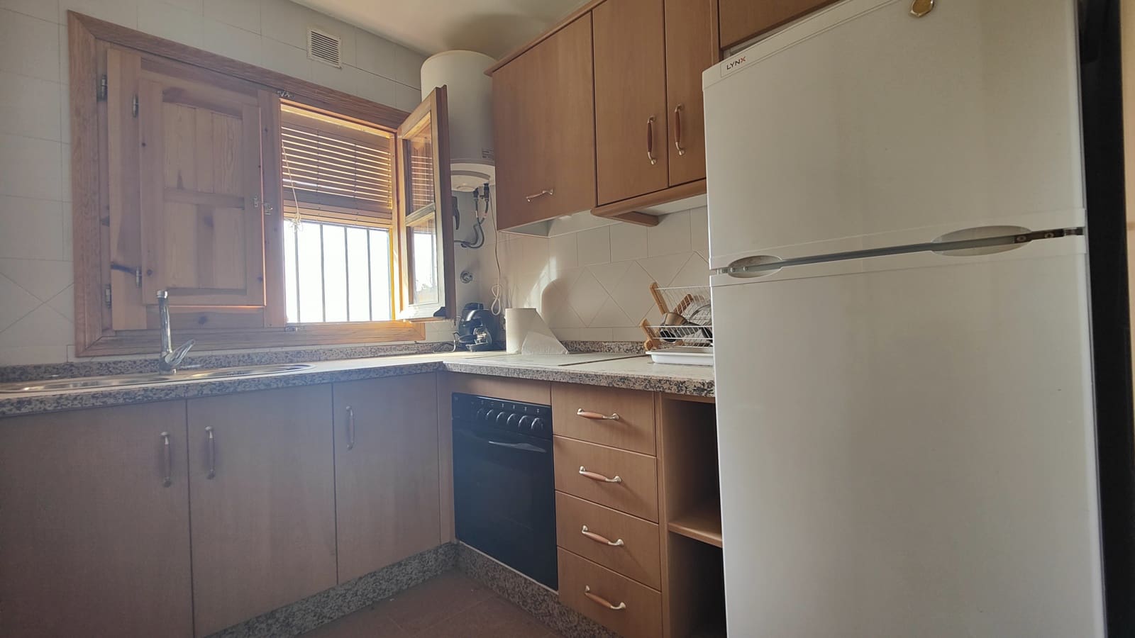 2 makuuhuone Omakotitalo myytävänä paikassa Velez de Benaudalla - 69 900 € (Ref: 9879550)