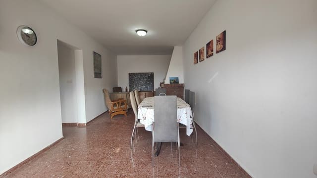 2 makuuhuone Omakotitalo myytävänä paikassa Vélez de Benaudalla - 69 900 € (Ref: 9879550)