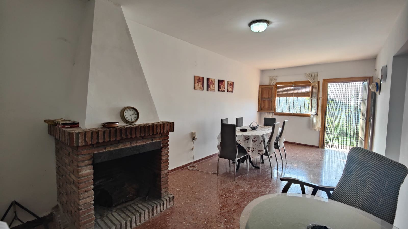 2 makuuhuone Omakotitalo myytävänä paikassa Velez de Benaudalla - 69 900 € (Ref: 9879550)