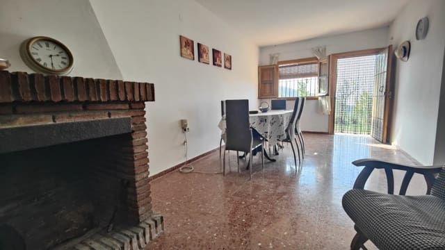 2 makuuhuone Omakotitalo myytävänä paikassa Vélez de Benaudalla - 69 900 € (Ref: 9879550)