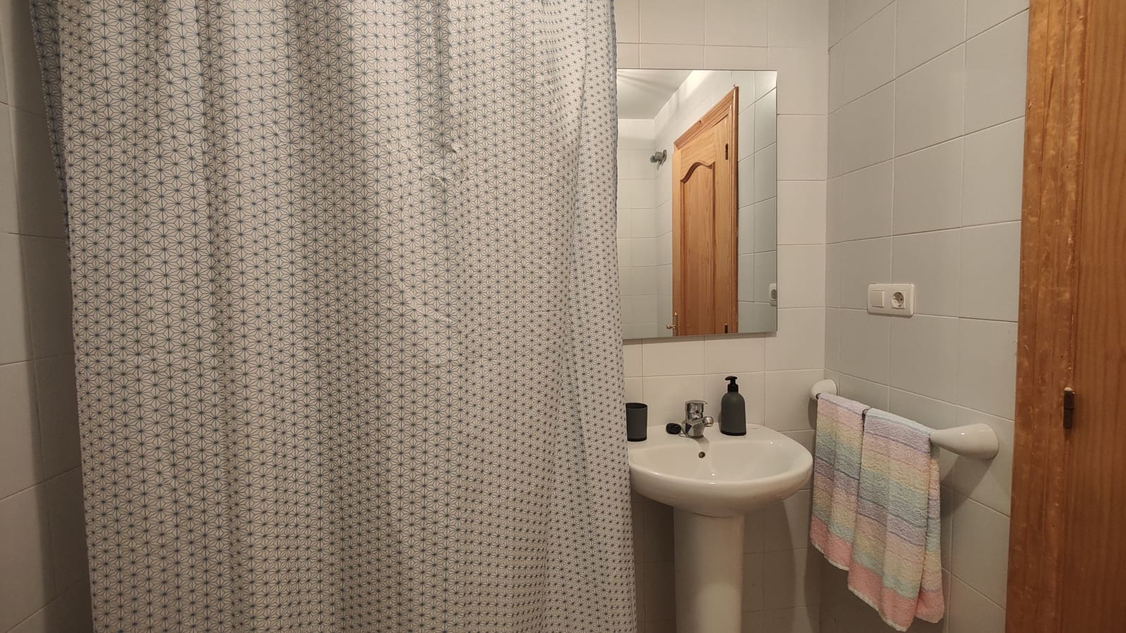 2 makuuhuone Omakotitalo myytävänä paikassa Velez de Benaudalla - 69 900 € (Ref: 9879550)