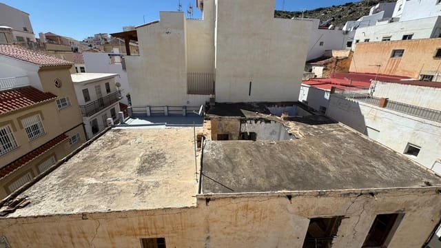 4 soveværelse Semi-Rækkehus til salg i Castell de Ferro, Gualchos - € 99.900 (Ref: 9879822)