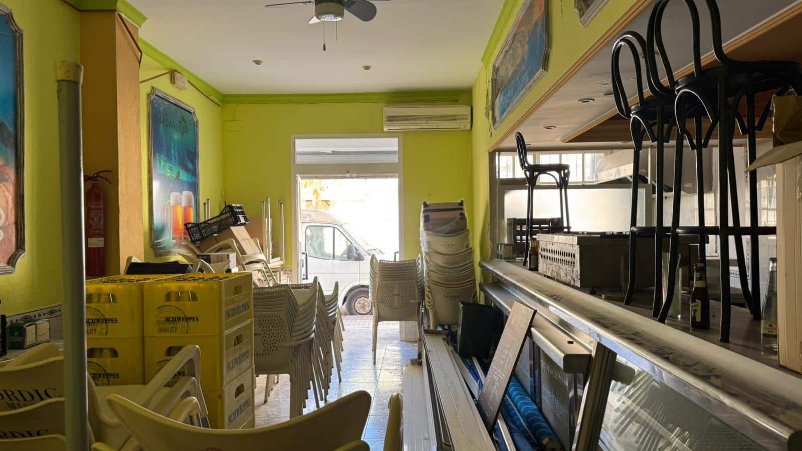 Ladenlokal zu verkaufen in Calahonda - 83.900 € (Ref: 9879840)