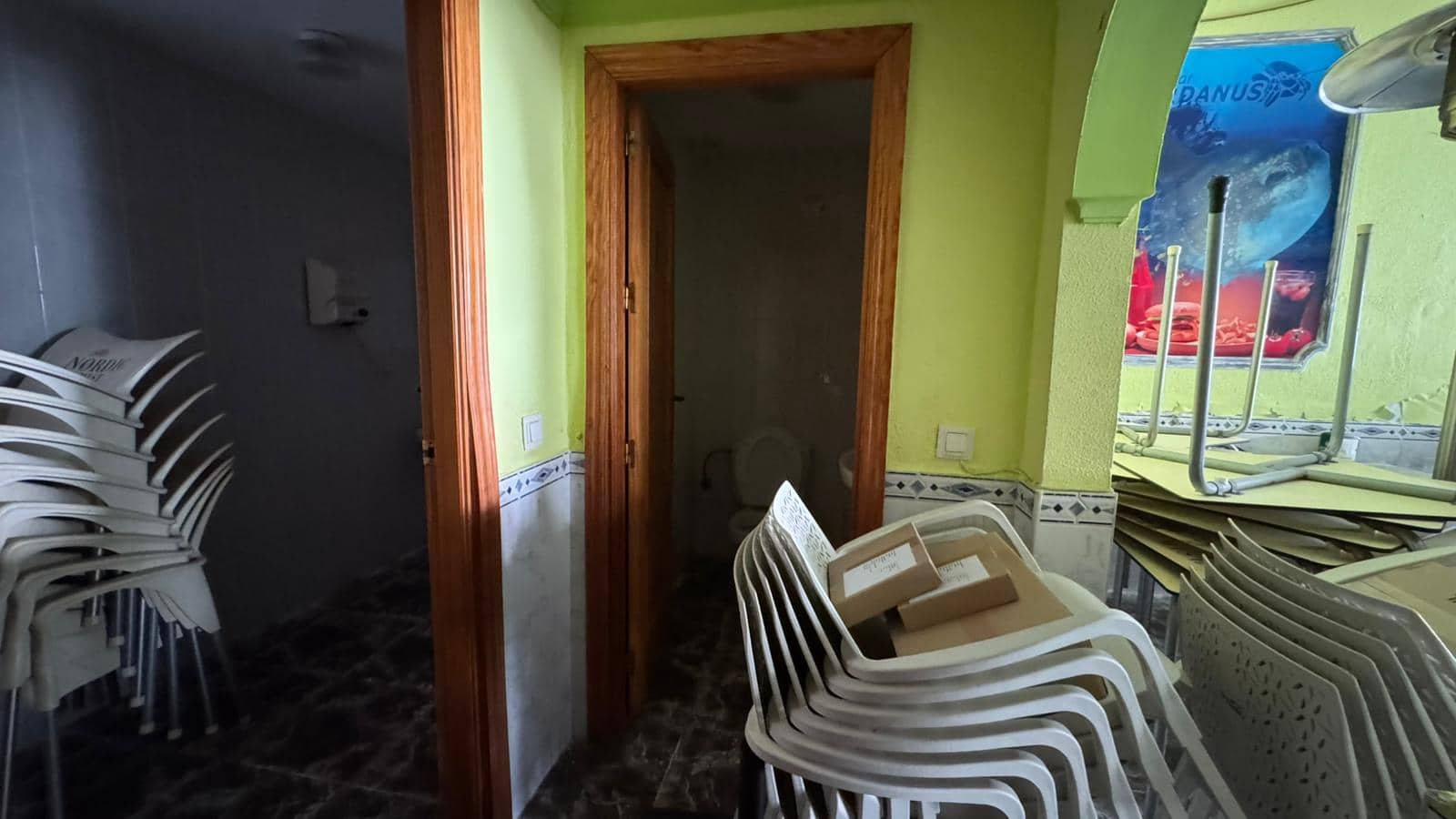 Ladenlokal zu verkaufen in Calahonda - 83.900 € (Ref: 9879840)