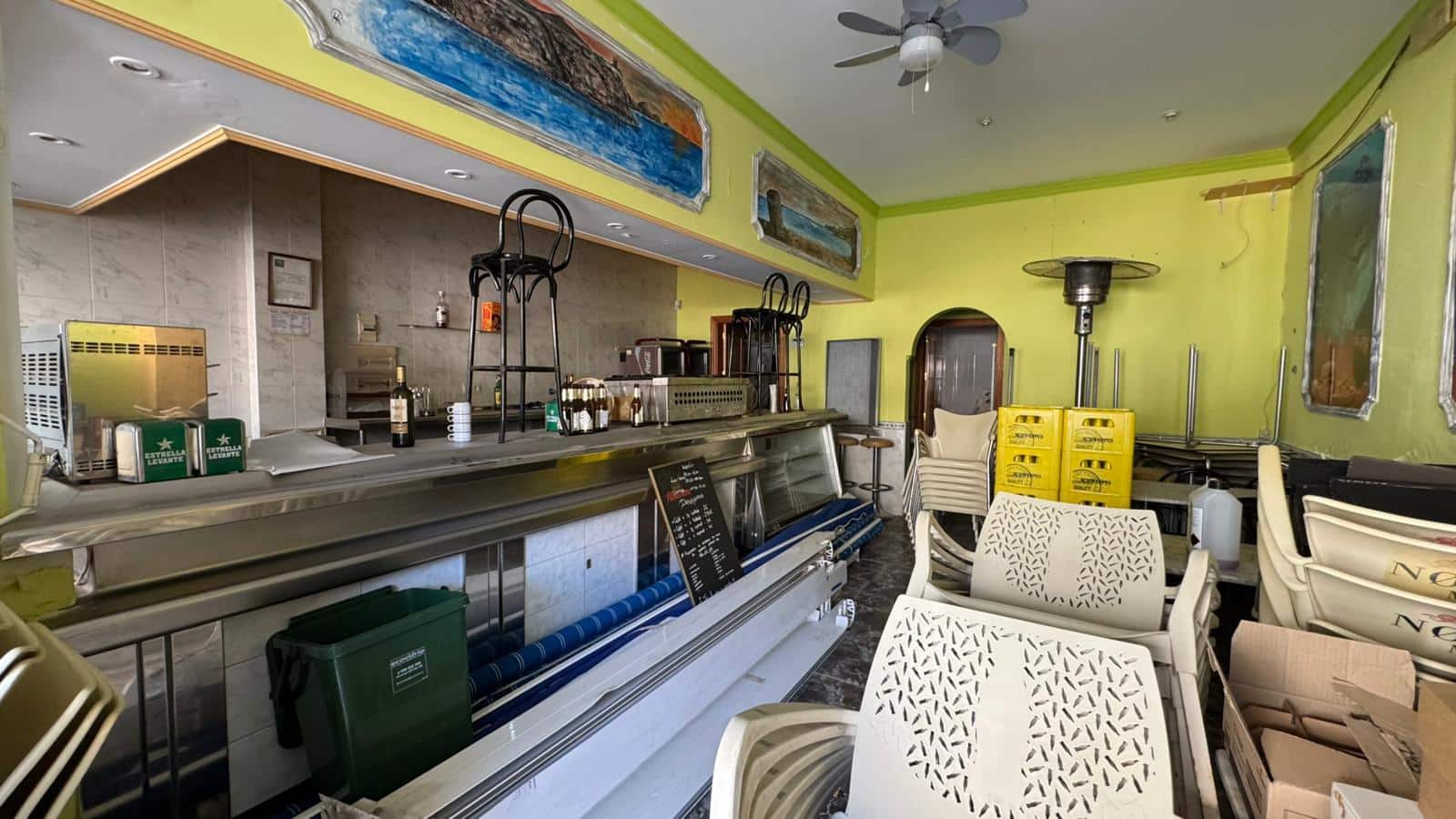 Ladenlokal zu verkaufen in Calahonda - 83.900 € (Ref: 9879840)
