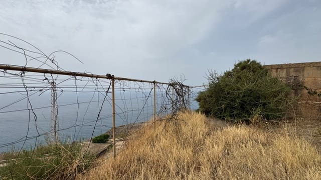 Teren niezagospodarowany na sprzedaż w Albuñol - 44 900 € (Ref: 9987232)