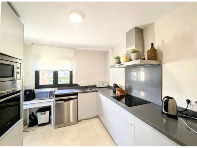 2 makuuhuone Asunto myytävänä paikassa Los Flamingos, Benahavís mukana uima-altaan 
autotalli - 490 000 € (Ref: 9809354)