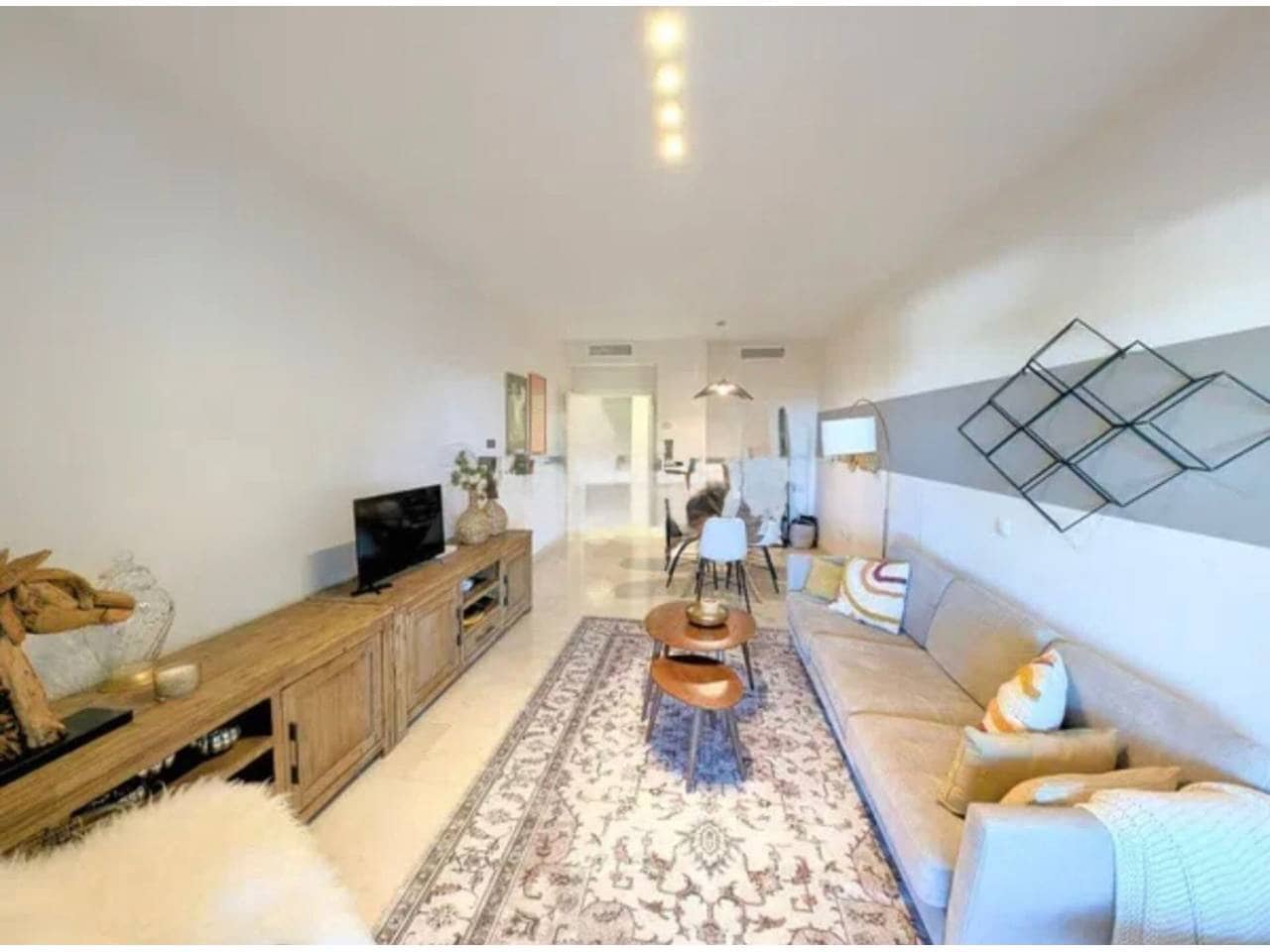 2 sypialnia Mieszkanie na sprzedaż w Los Flamingos z basenem garażem - 490 000 € (Ref: 9809354)