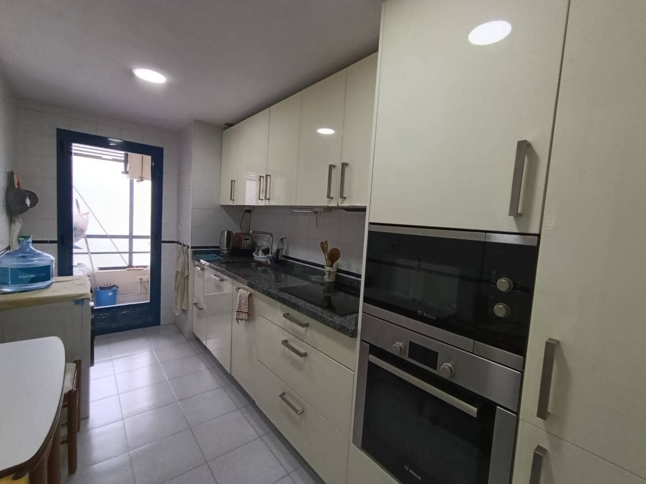 3 bedroom Flat for sale in Marbella - € 750,000 (Ref: 9809356)