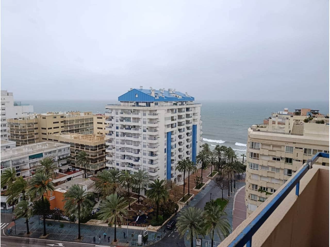 3 bedroom Flat for sale in Marbella - € 750,000 (Ref: 9809356)