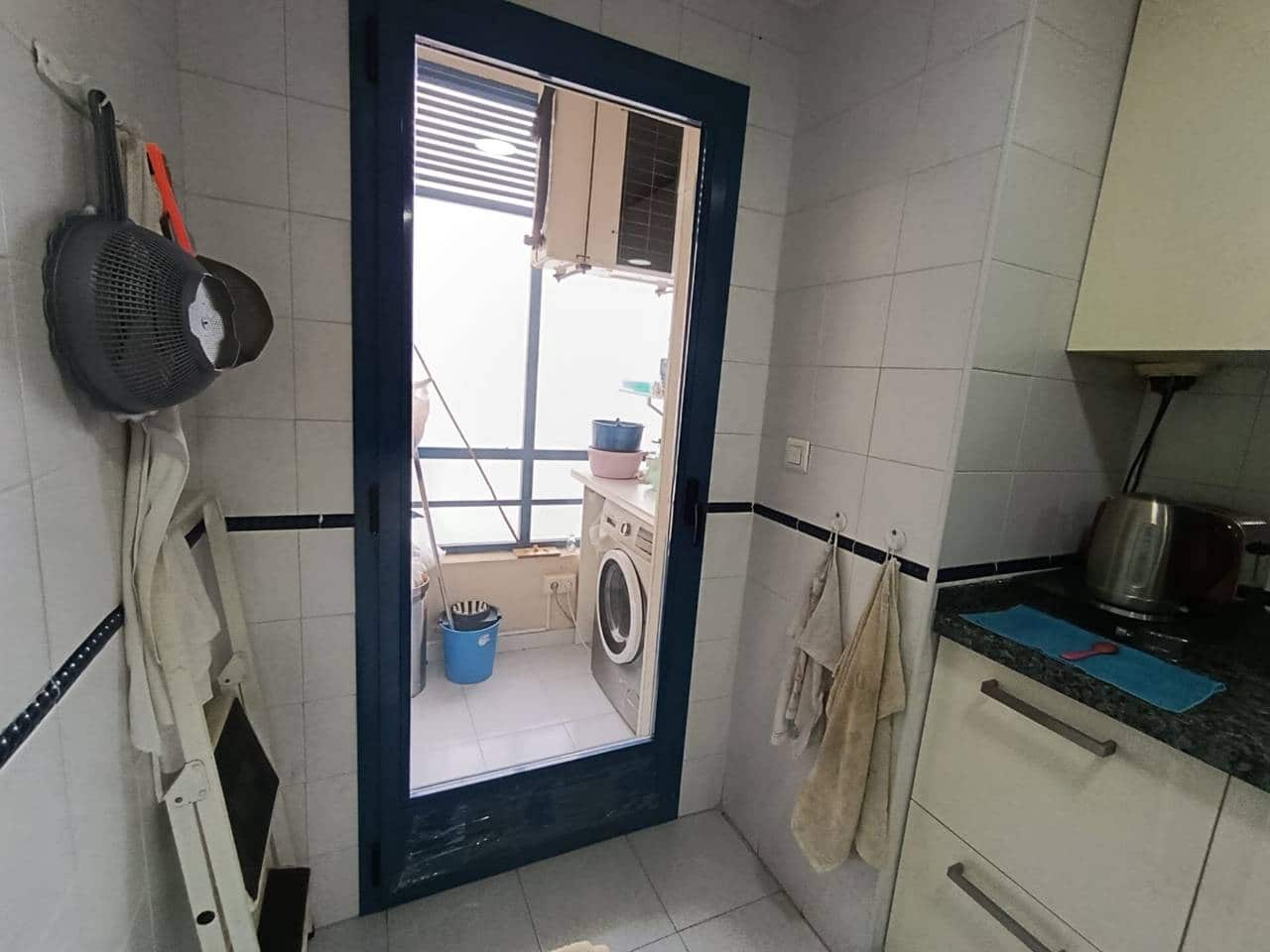 3 bedroom Flat for sale in Marbella - € 750,000 (Ref: 9809356)