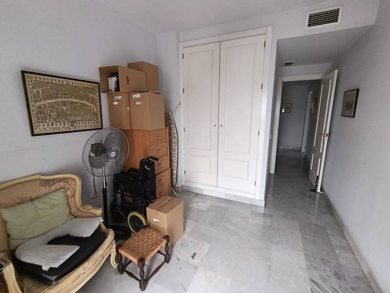 3 bedroom Flat for sale in Marbella - € 750,000 (Ref: 9809356)