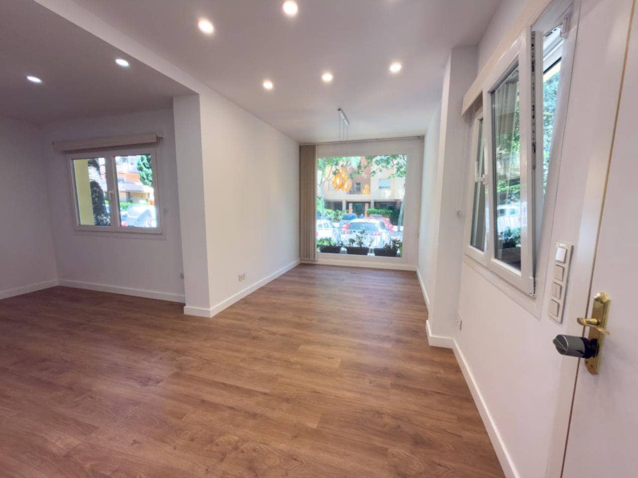 3 bedroom Flat for sale in Fuengirola with pool garage - € 346,000 (Ref: 9809359)