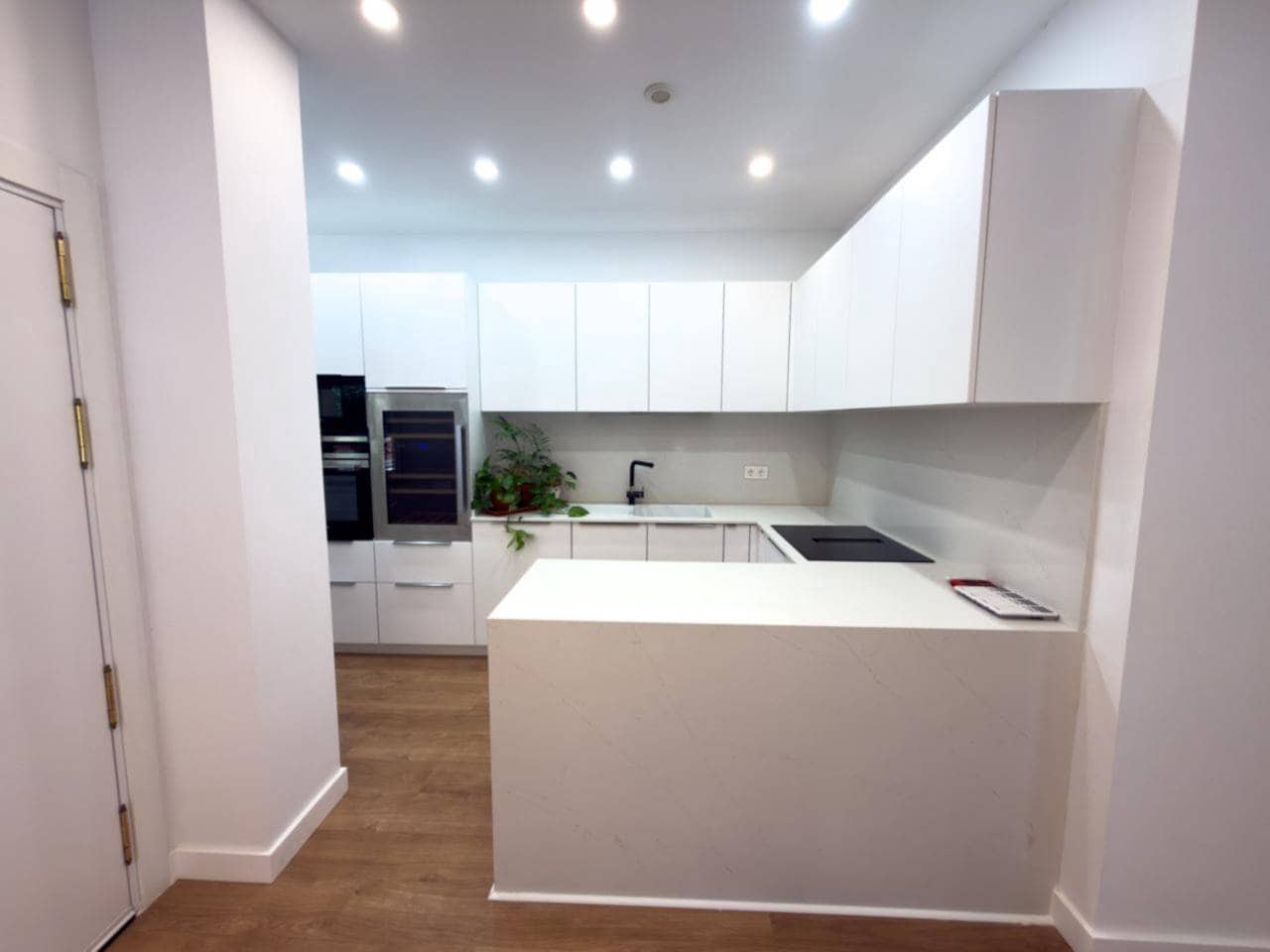 3 bedroom Flat for sale in Fuengirola with pool garage - € 346,000 (Ref: 9809359)