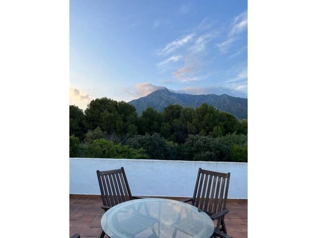 2 bedroom Terraced Villa for sale in Marbella - € 465,000 (Ref: 9809363)