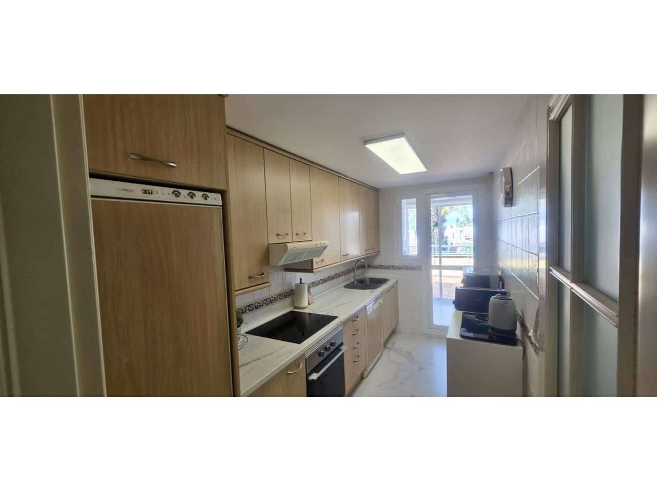 Apartamento de 3 habitaciones en Marbella en venta con piscina garaje - 750.000 € (Ref: 9842009)