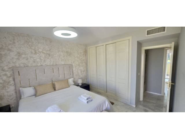 3 Zimmer Apartment zu verkaufen in Marbella mit Pool Garage - 750.000 € (Ref: 9842009)