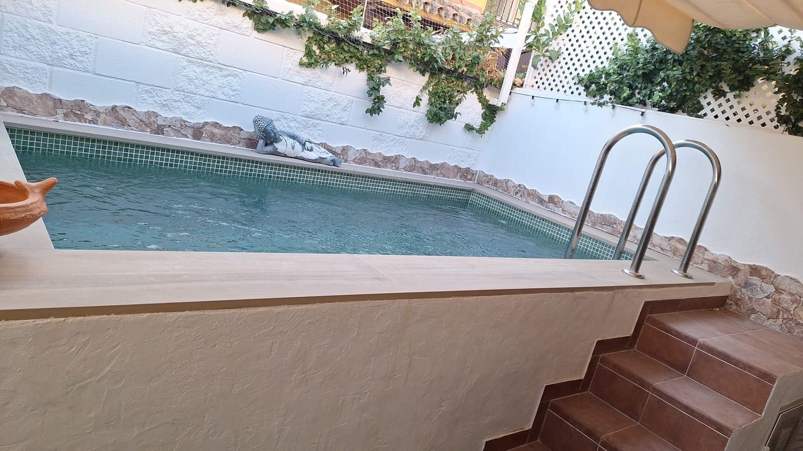 3 bedroom Semi-detached Villa for sale in Marbella - € 630,000 (Ref: 9940763)