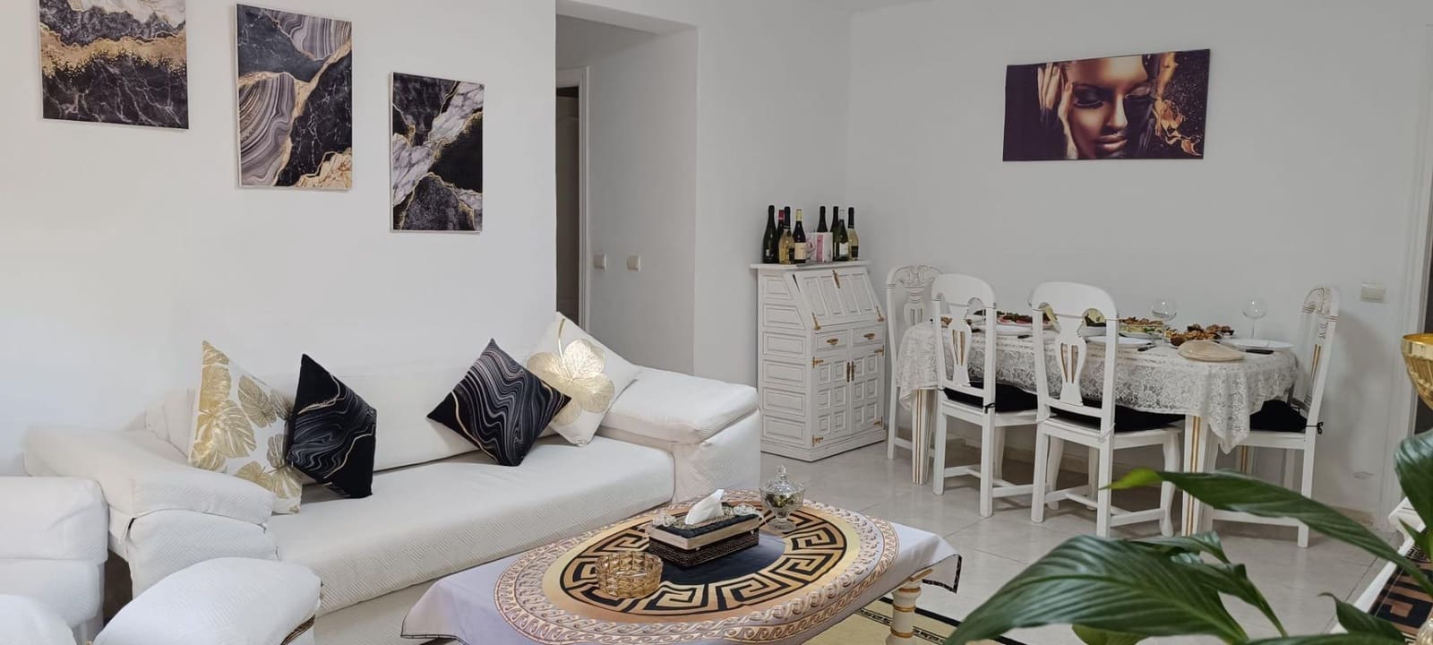 3 bedroom Apartment for sale in Marbella - € 429,000 (Ref: 9940765)