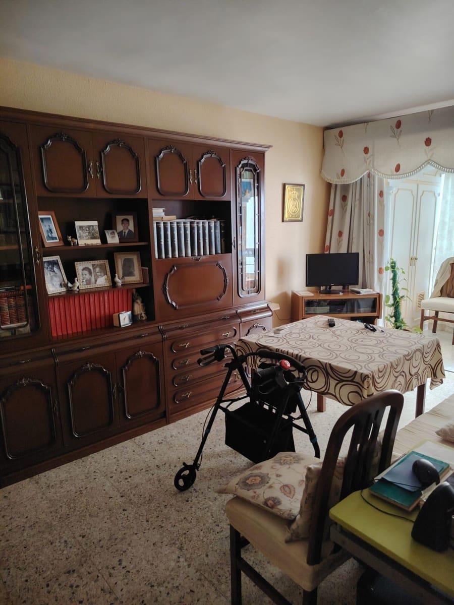 3 soverom Leilighet til salgs i Marbella - € 270 000 (Ref: 9940768)