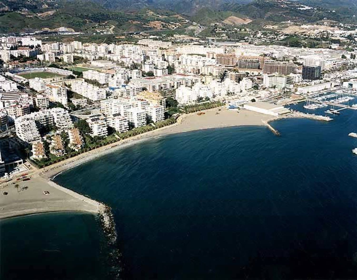 2 bedroom Flat for sale in Marbella - € 290,000 (Ref: 9940769)