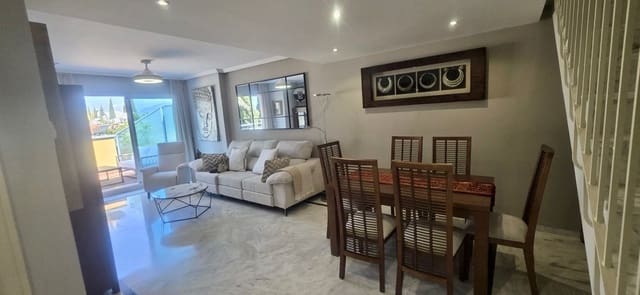 3 chambre Appartement à vendre à Los Monteros, Marbella avec piscine garage - 750 000 € (Ref: 9940773)