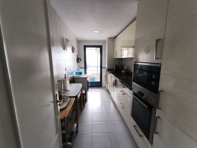 3 camera da letto Appartamento in vendita in Playa Bajadilla - Puertos, Marbella - 730.000 € (Rif: 9940774)
