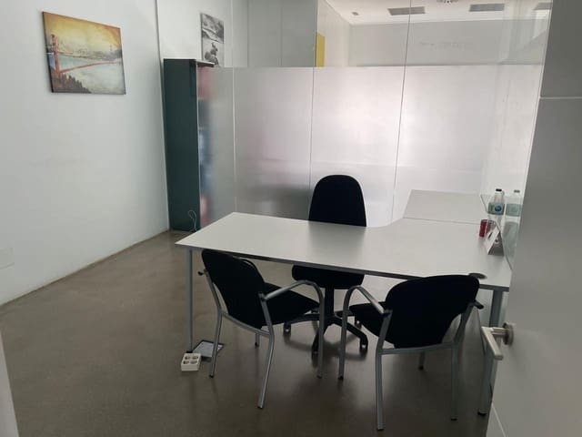 4 soverom Bedrift til salgs i Madrid by - € 515 000 (Ref: 9957960)