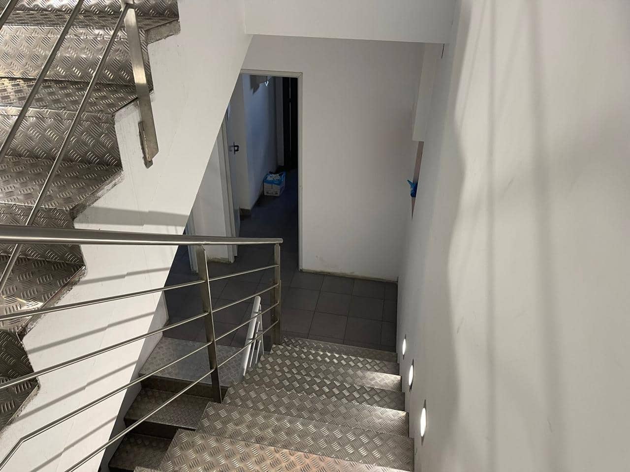 4 soverom Bedrift til salgs i Madrid by - € 515 000 (Ref: 9957960)