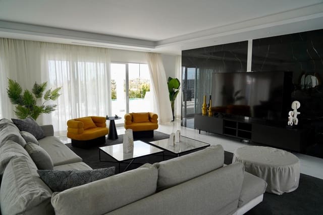 5 sovrum Villa till salu i Cancelada, Estepona med garage - 4 550 000 € (Ref: 9965263)
