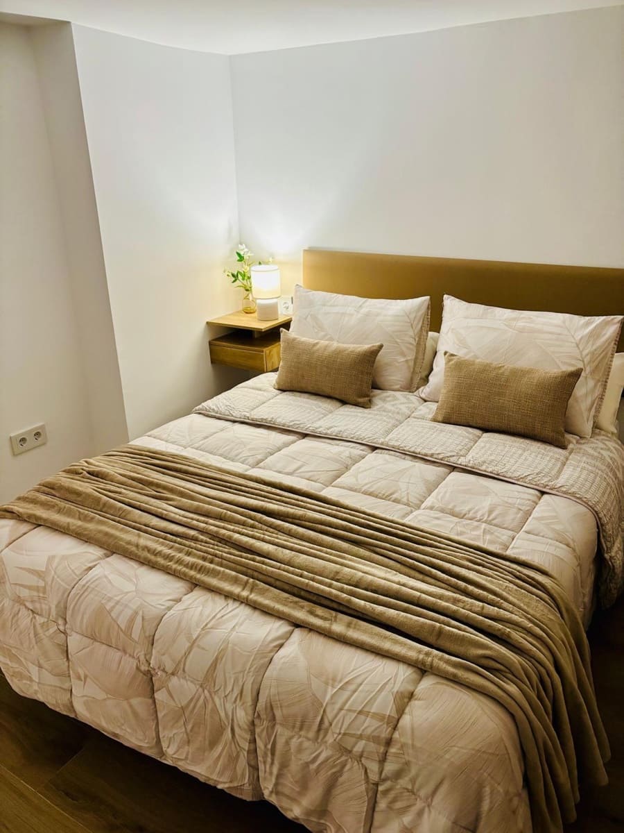 1 sovrum Lägenhet att hyra i Marbella - 1 300 € (Ref: 9983004)