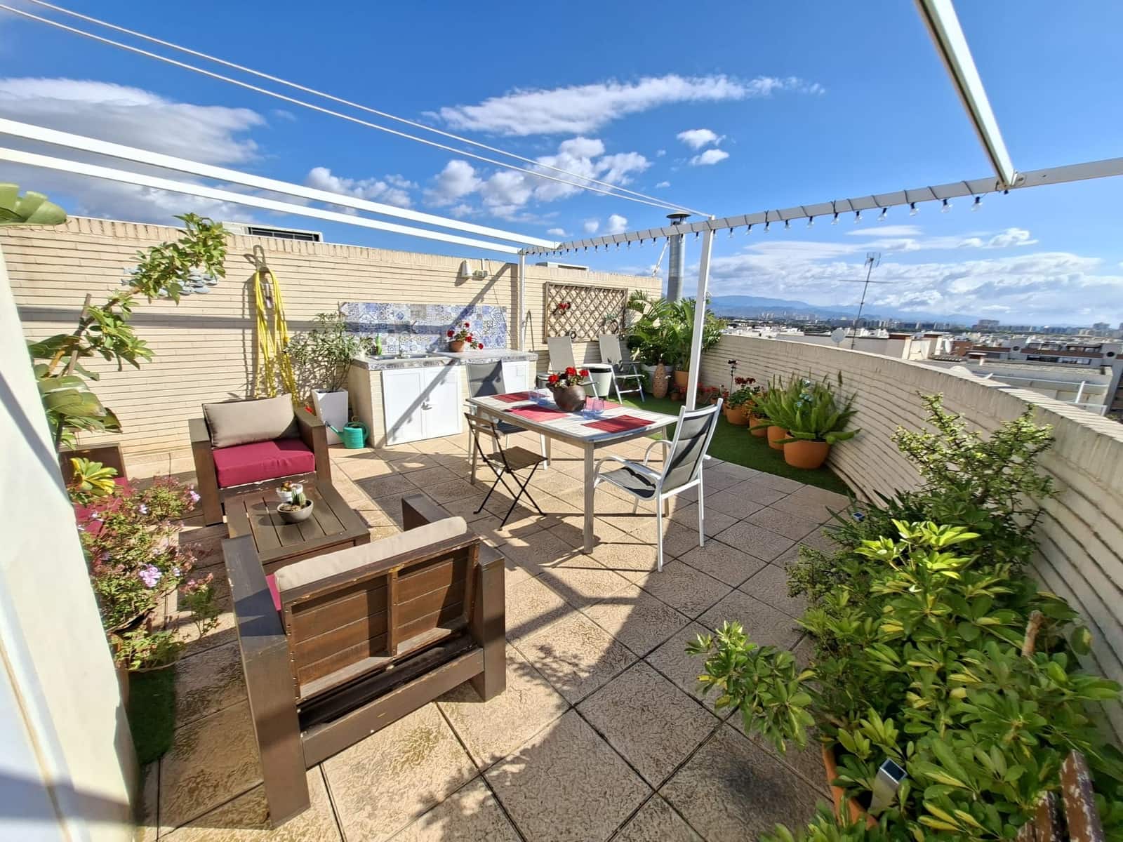3 bedroom Penthouse for sale in Alicante / Alacant city with pool garage - € 578,000 (Ref: 9778403)