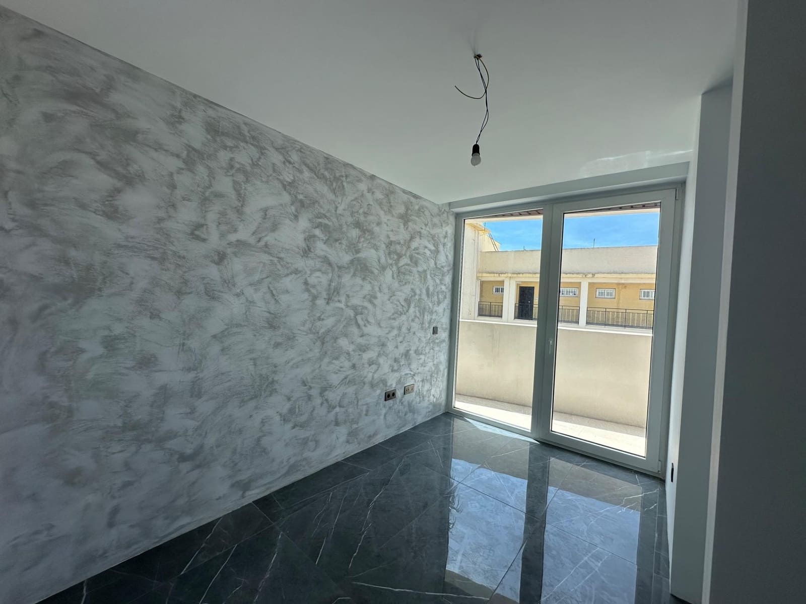 2 bedroom Apartment for sale in Benalmadena with pool garage - € 570,000 (Ref: 9784145)