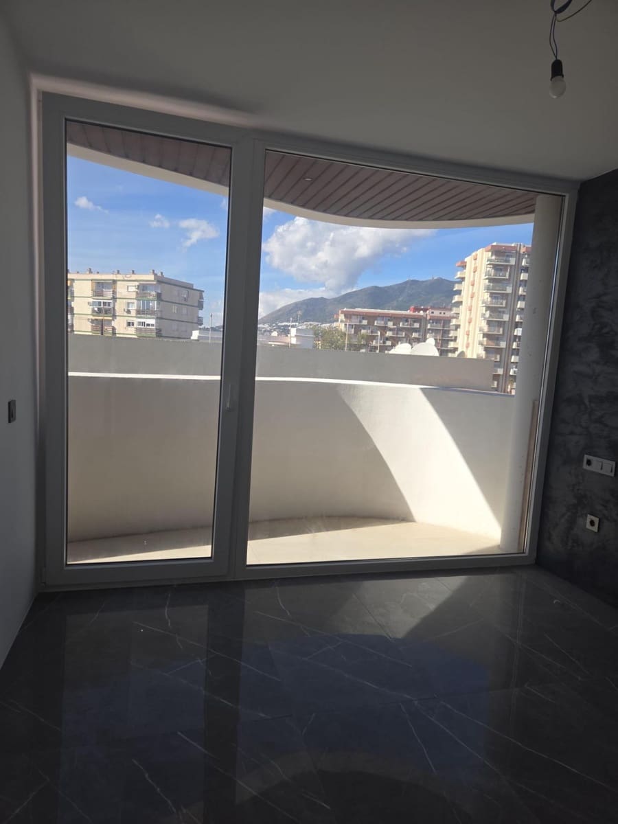 2 sovrum Takvåning till salu i Benalmadena med garage - 770 000 € (Ref: 9784146)