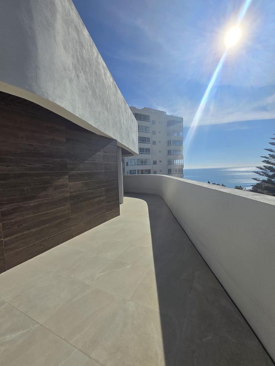 2 sovrum Takvåning till salu i Benalmadena med garage - 770 000 € (Ref: 9784146)