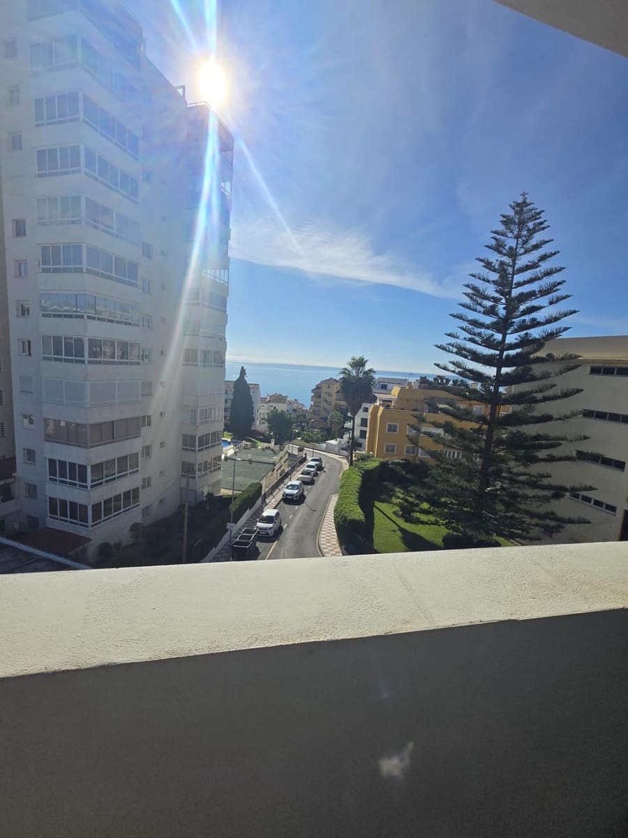 2 sovrum Takvåning till salu i Benalmadena med garage - 770 000 € (Ref: 9784146)