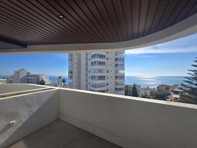 2 sovrum Takvåning till salu i Benalmádena med garage - 770 000 € (Ref: 9784146)