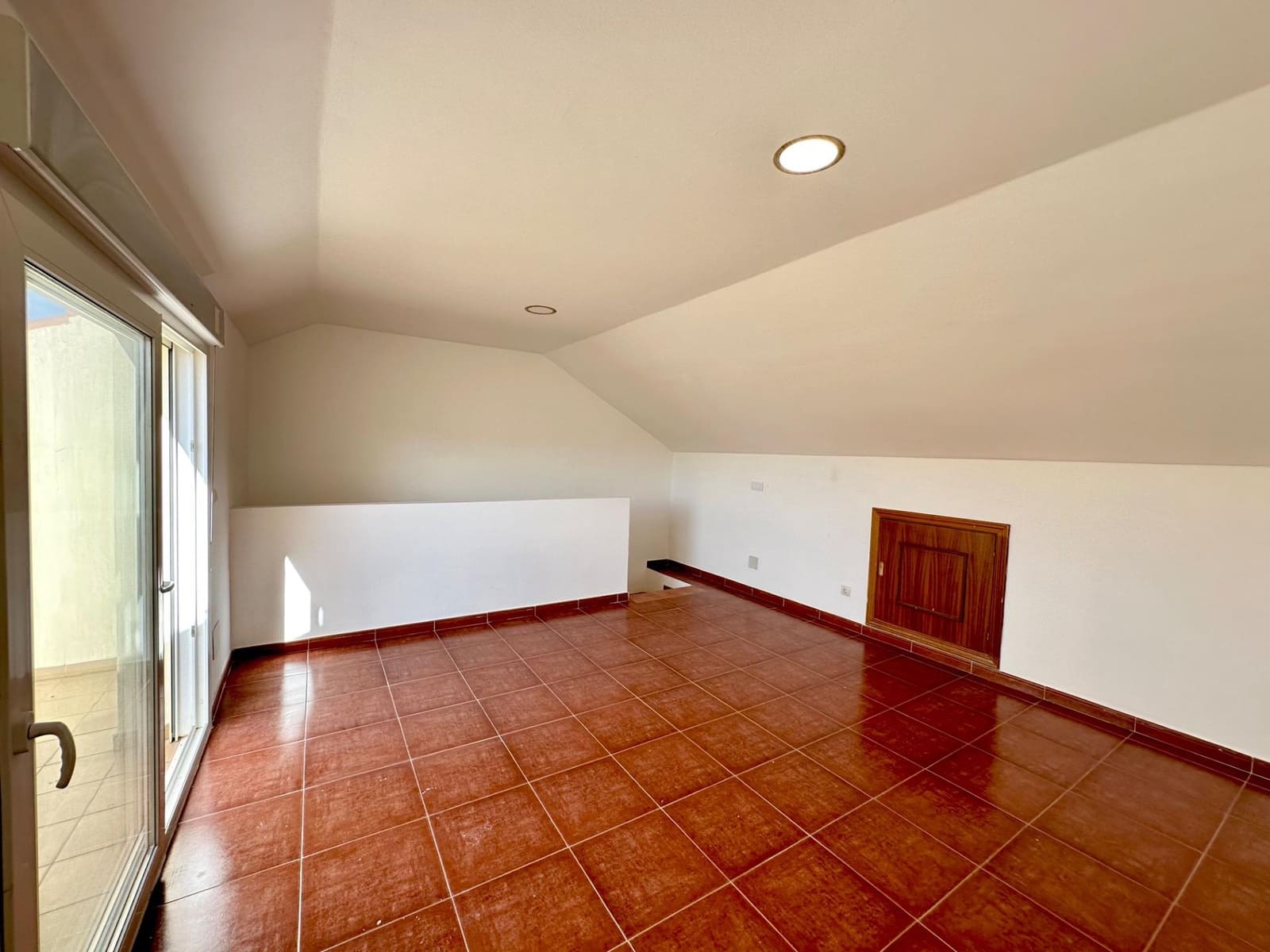 4 slaapkamer Rijtjeshuis te koop in Fuengirola met zwembad - € 470.000 (Ref: 9784148)