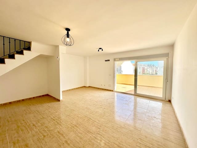 4 slaapkamer Rijtjeshuis te koop in Los Boliches , Fuengirola met garage - € 470.000 (Ref: 9784149)