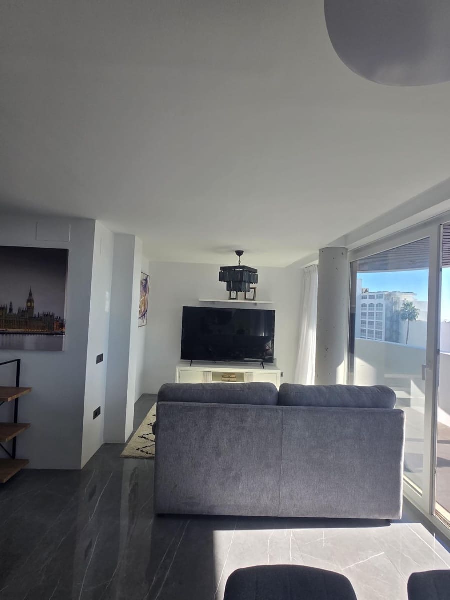 2 soveværelse Lejlighed til salg i Benalmadena med swimmingpool garage - € 550.000 (Ref: 9784150)