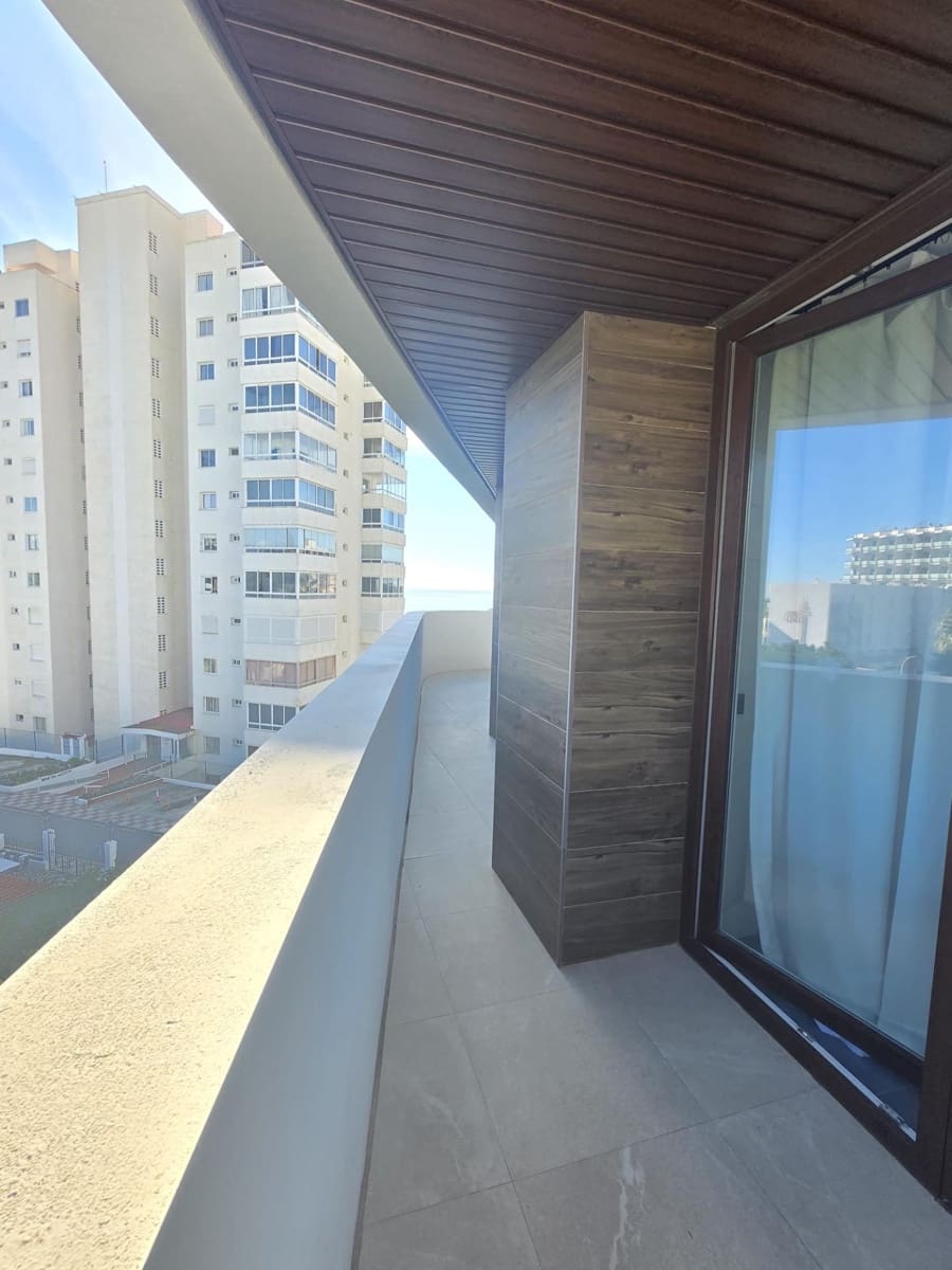 2 soveværelse Lejlighed til salg i Benalmadena med swimmingpool garage - € 550.000 (Ref: 9784150)