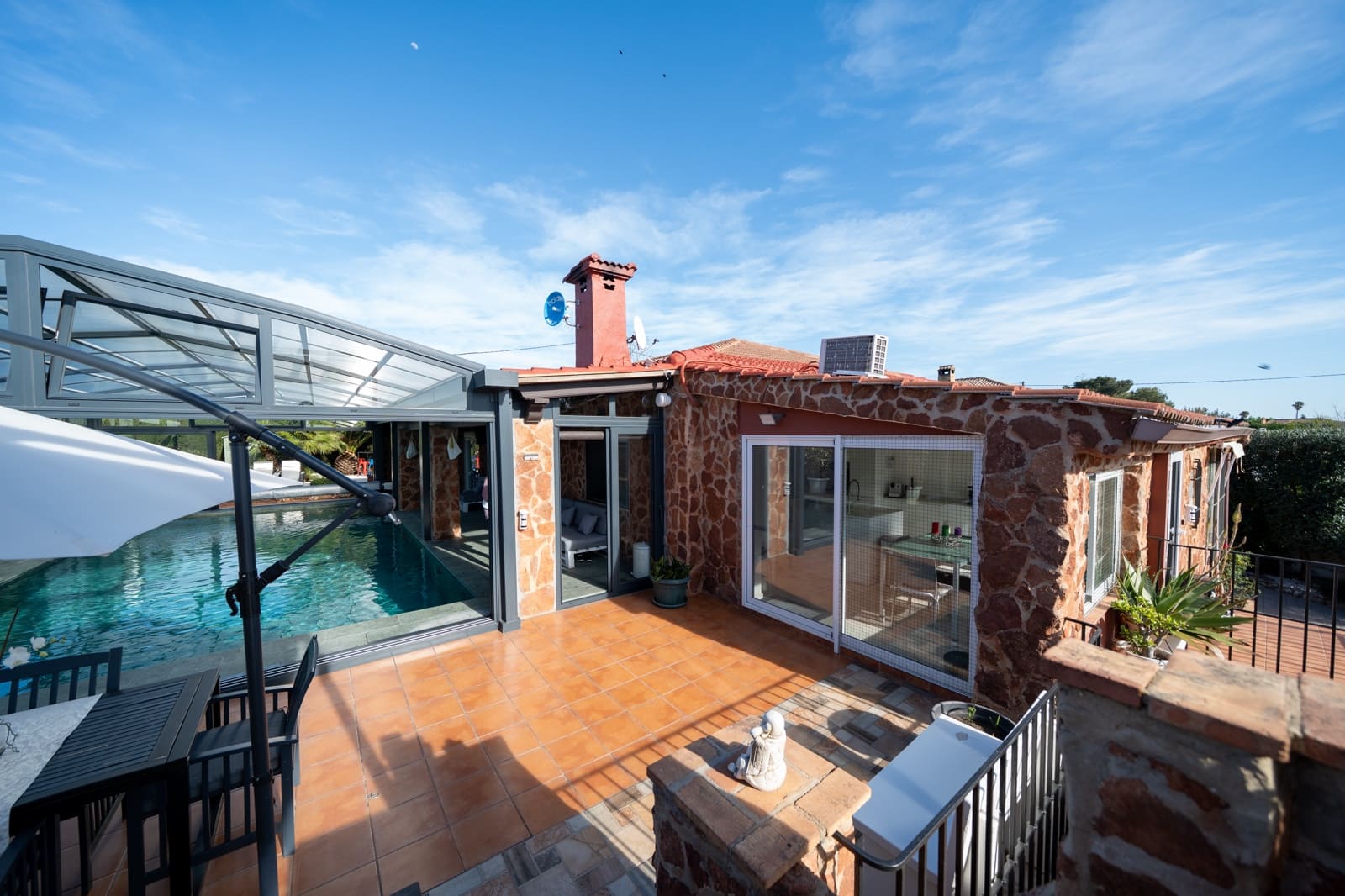 4 sovrum Villa till salu i Torrent med pool garage - 899 000 € (Ref: 9795679)