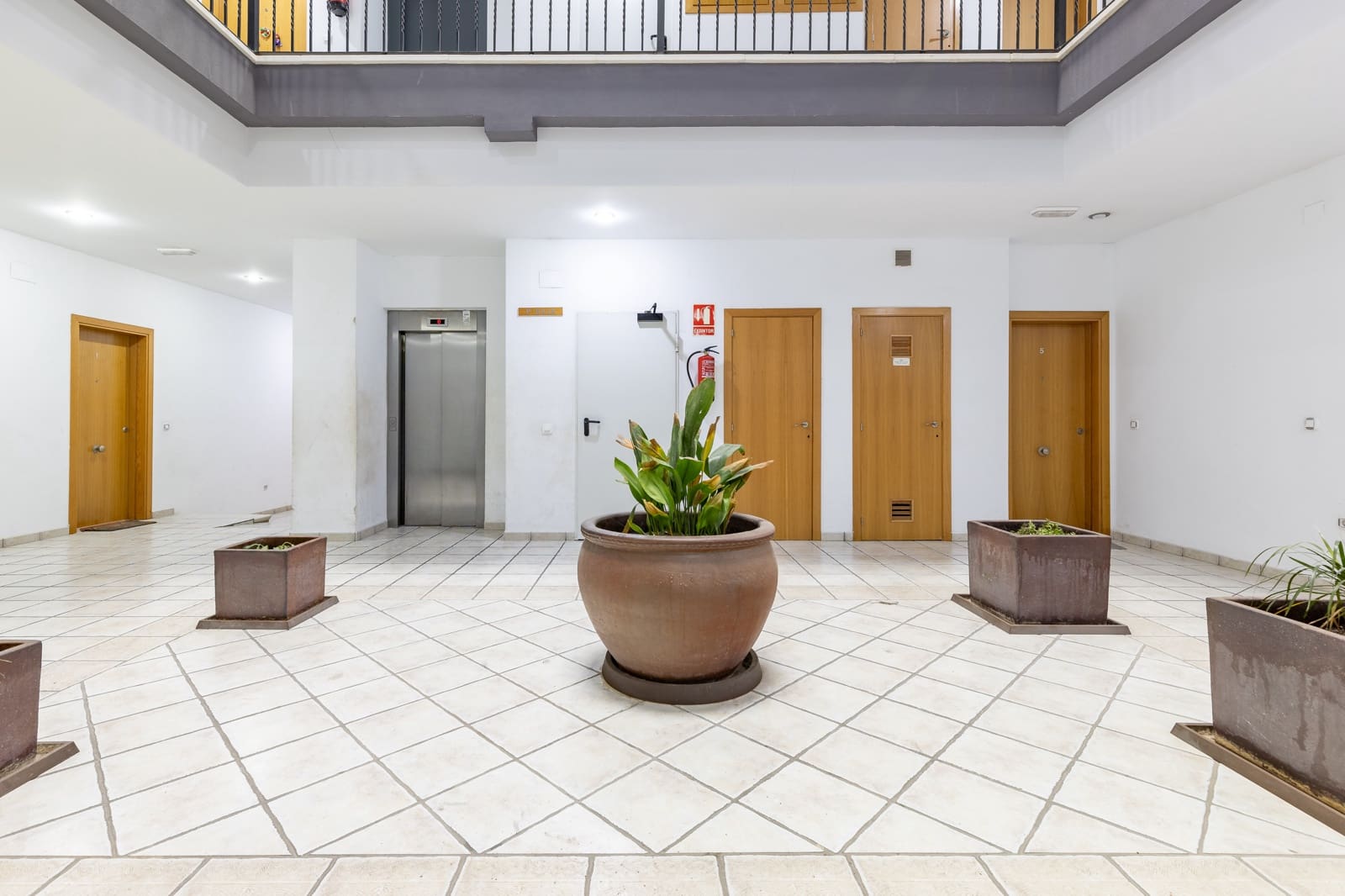 2 bedroom Apartment for sale in Meliana with garage - € 229,000 (Ref: 9844337)