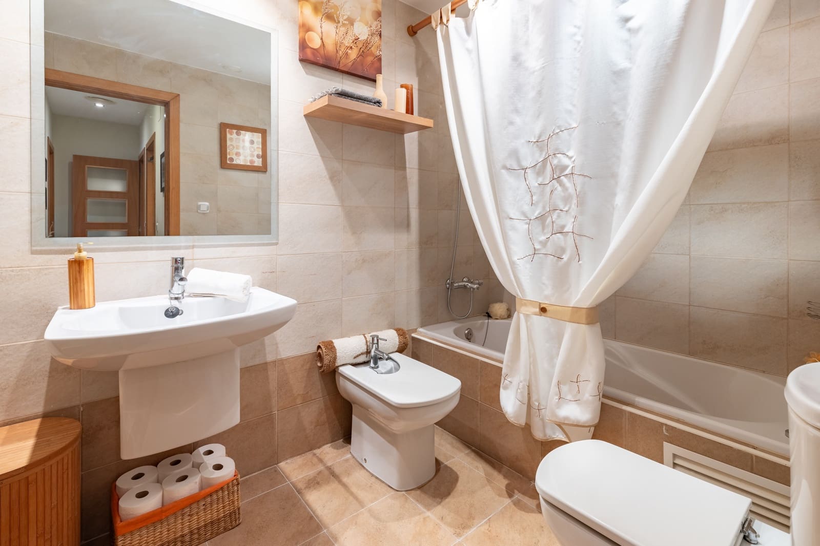2 bedroom Apartment for sale in Meliana with garage - € 229,000 (Ref: 9844337)