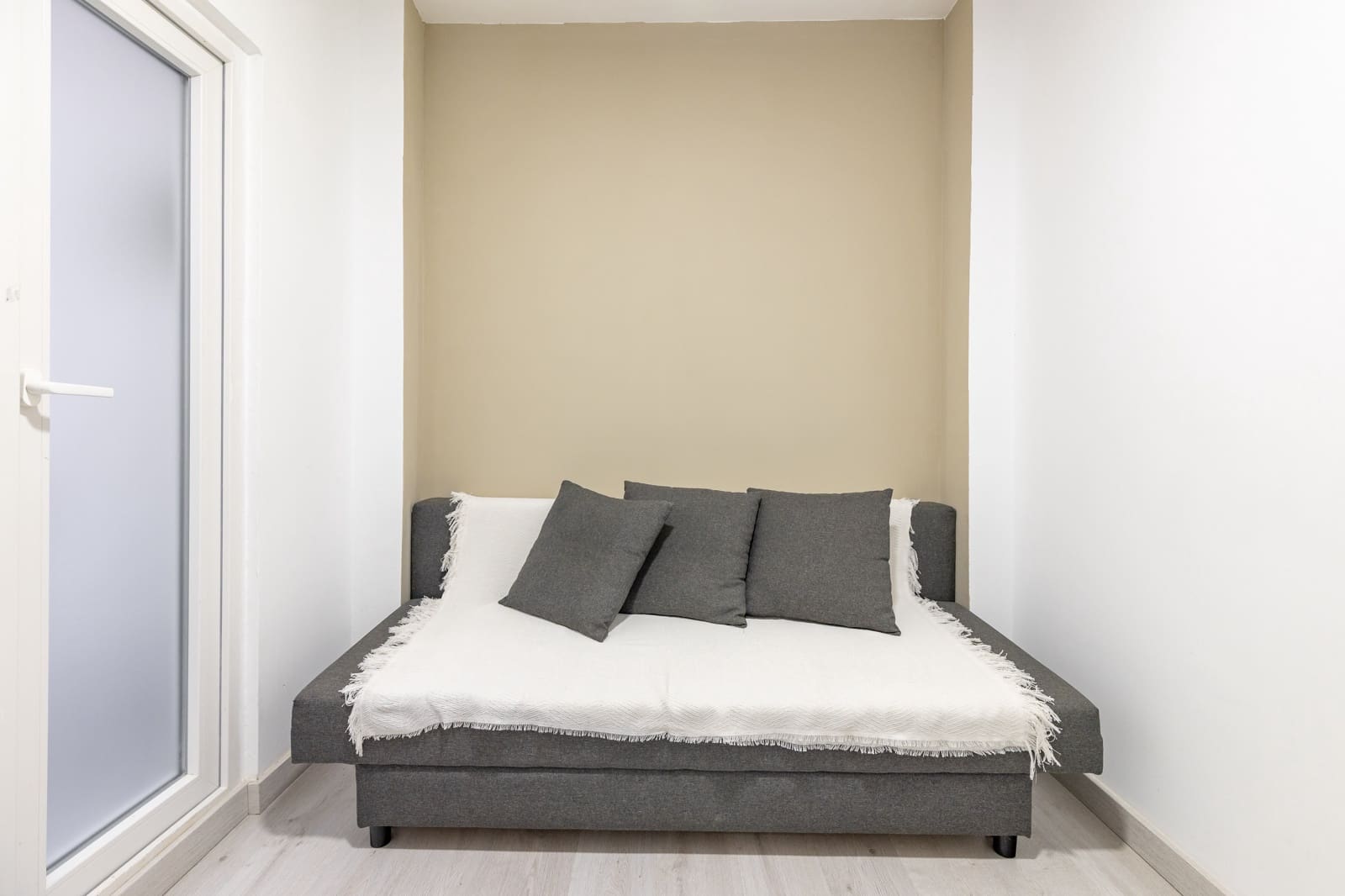 2 soverom Leilighet til salgs i La Pobla de Vallbona - € 179 000 (Ref: 9914714)