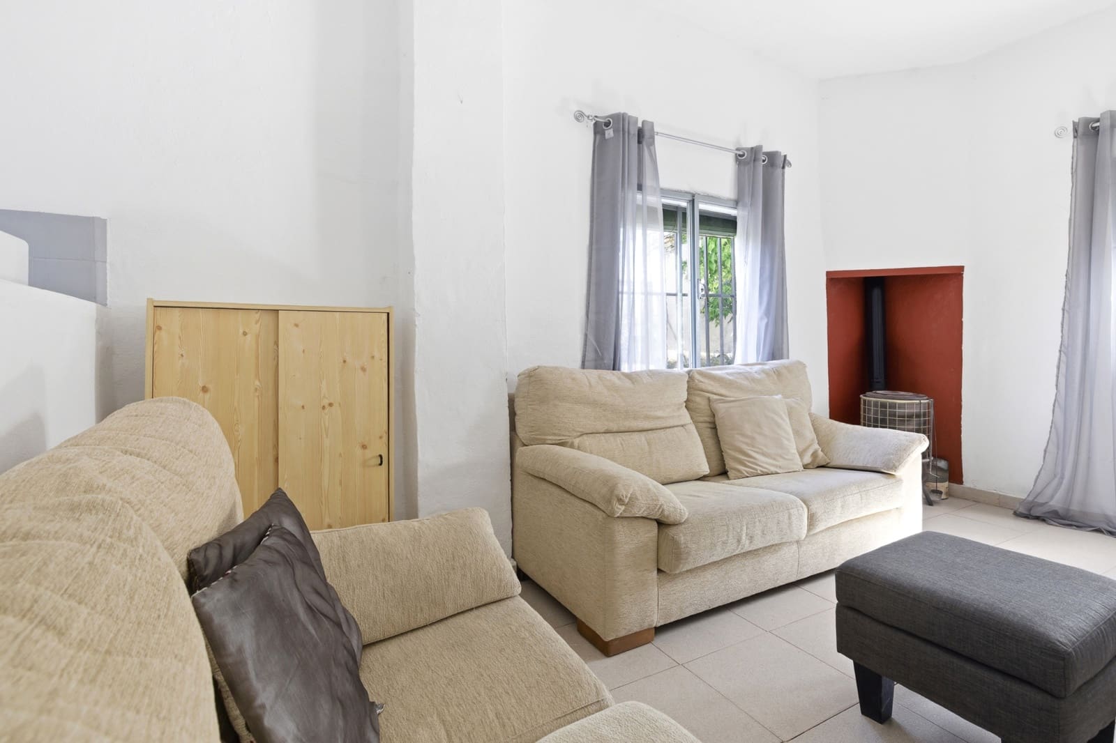 Casa de 2 habitaciones en Gestalgar en venta con garaje - 84.000 € (Ref: 9914734)