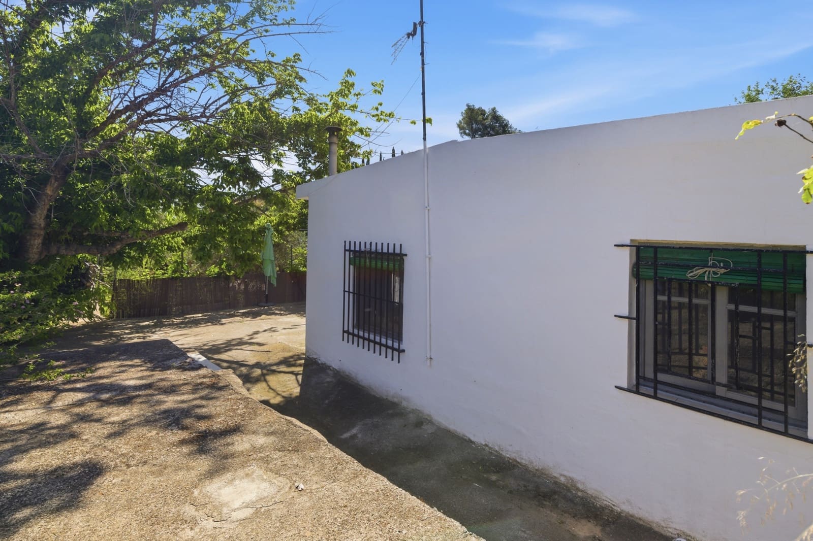 Casa de 2 habitaciones en Gestalgar en venta con garaje - 84.000 € (Ref: 9914734)